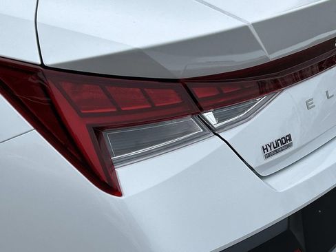 New 2026 Hyundai Elantra Limited image 12