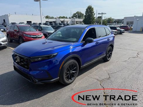 Certified 2024 Honda CR-V Sport image 1