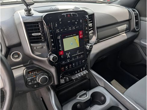 Used 2021 RAM 1500 Big Horn AWD/4WD image 21