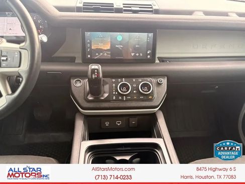 Used 2020 Land Rover Defender 110 SE AWD/4WD image 24