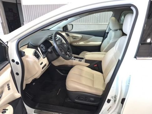 Certified 2023 Nissan Murano SL w/ SL Moonroof Package AWD/4WD image 9