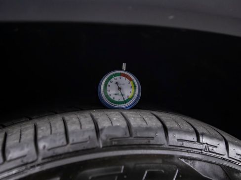 Used 2021 Mercedes-Benz GLS 450 4MATIC image 27