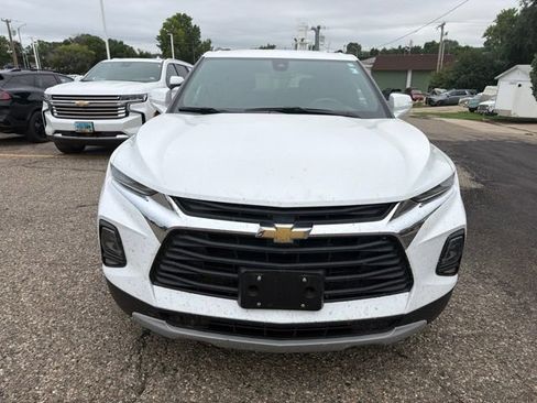Used 2021 Chevrolet Blazer LT AWD/4WD image 2