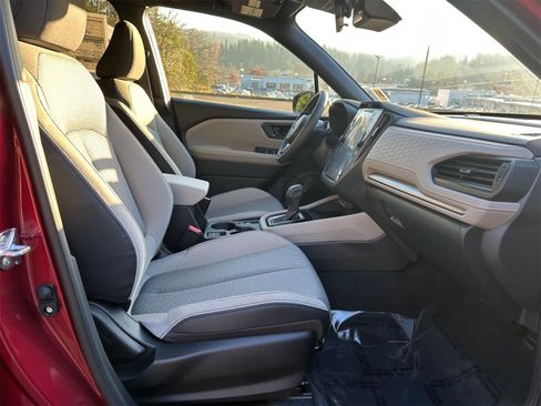 New 2025 Subaru Forester Premium image 12