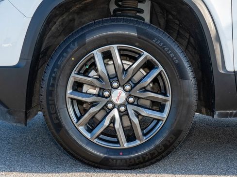 Used 2019 GMC Acadia SLT FWD image 33