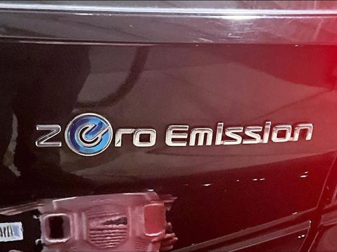 Used 2022 Nissan Leaf S Plus image 7