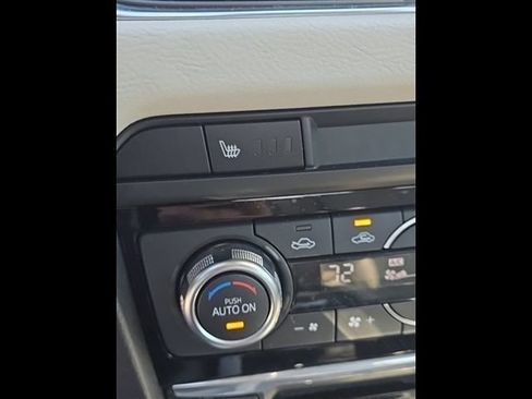 Used 2016 MAZDA MAZDA6 Grand Touring w/ GT Technology Package FWD image 21