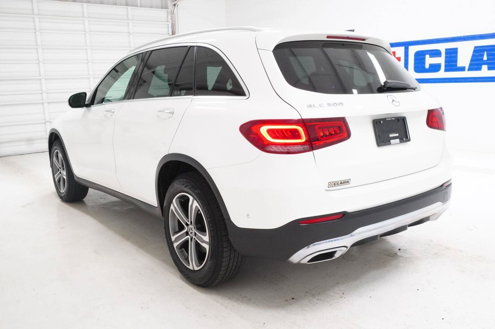 Used 2021 Mercedes-Benz GLC 300 image 36