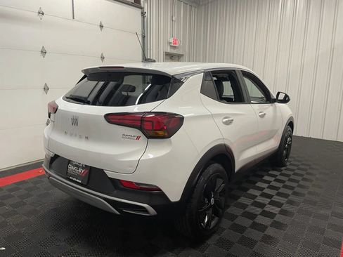 Used 2024 Buick Encore GX Preferred FWD image 4