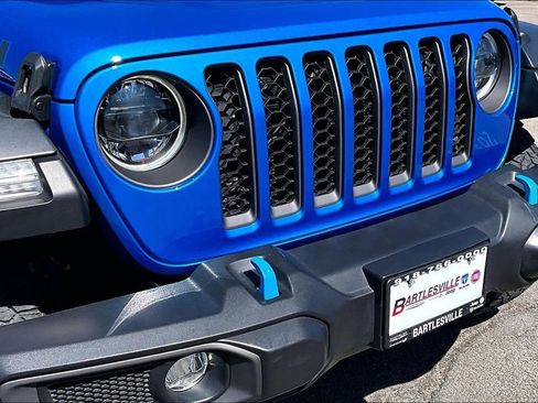 Used 2023 Jeep Wrangler Unlimited Rubicon 4xe w/ Cold Weather Group image 27