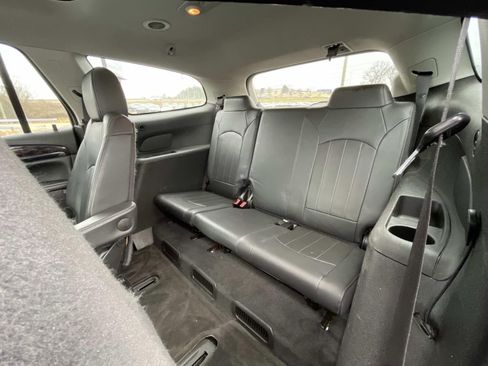 Used 2017 Buick Enclave Leather image 13