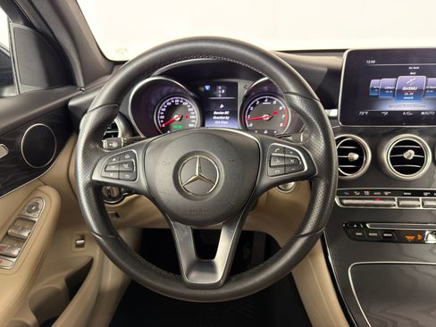 Used 2018 Mercedes-Benz GLC 300 image 15