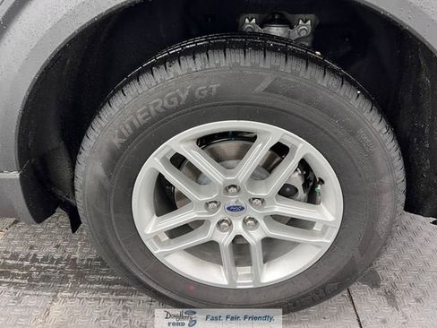 New 2026 Ford Explorer Active image 18