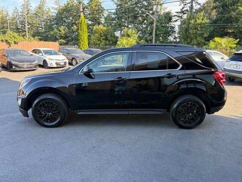 Used 2017 Chevrolet Equinox LT FWD image 6