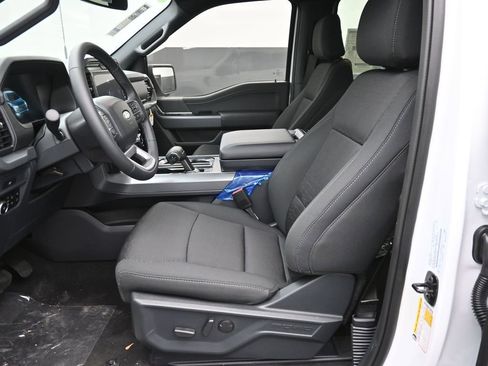 New 2026 Ford F150 XLT w/ Equipment Group 302A MID AWD/4WD image 21