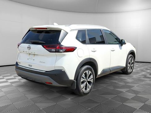 Used 2023 Nissan Rogue SV w/ SV Premium B Package image 7