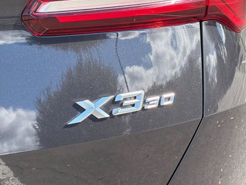 Used 2025 BMW X3 xDrive30i w/ Premium Package image 39