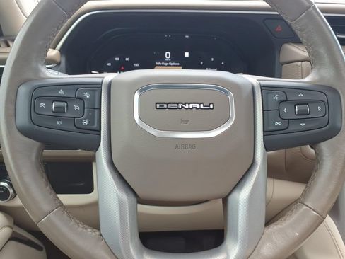 Used 2022 GMC Yukon Denali AWD/4WD image 26