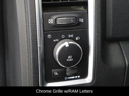 Used 2017 RAM 1500 Limited AWD/4WD image 20