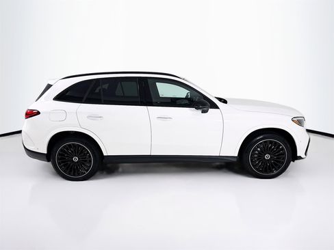 New 2026 Mercedes-Benz GLC 350e 4MATIC image 9