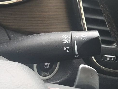 Used 2015 Chrysler 200 C w/ Safetytec Group AWD/4WD image 35