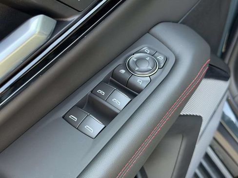 Used 2026 GMC Yukon AT4 Ultimate w/ LPO, Floor Liner Package AWD/4WD image 7