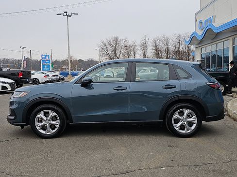 Used 2023 Honda HR-V LX image 7