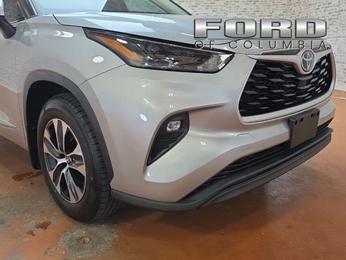 Used 2022 Toyota Highlander XLE image 21
