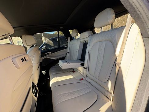 Used 2019 BMW X5 xDrive40i image 27