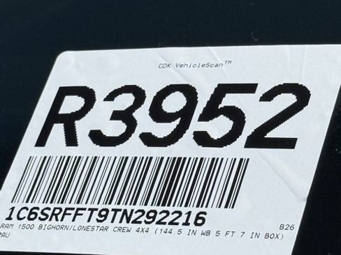 New 2026 RAM 1500 4x4 Crew Cab image 33