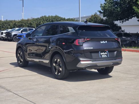 New 2026 Kia Sportage LX w/ LX Convenience Package FWD image 3