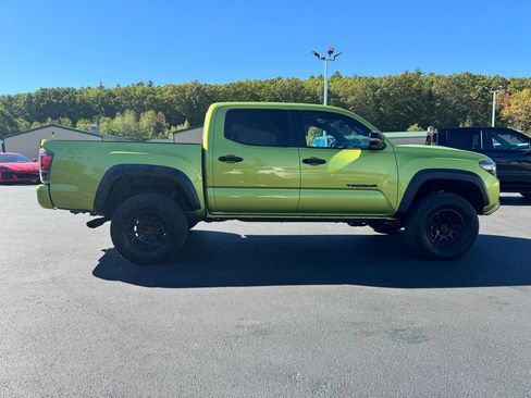 Used 2022 Toyota Tacoma TRD Pro image 9