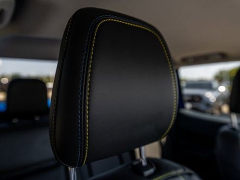 New 2025 Ford Maverick Lobo AWD/4WD image 40