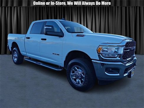 Used 2024 RAM 2500 Big Horn w/ Bed Utility Group image 1