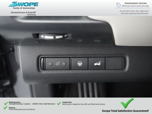 Used 2023 Nissan Pathfinder SL w/ Lighting Package (N92) AWD/4WD image 16