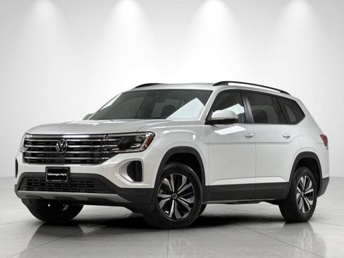 New 2026 Volkswagen Atlas SE FWD image 1