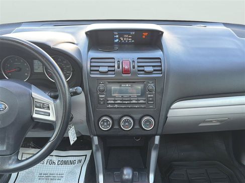Used 2015 Subaru Forester 2.5i Premium w/ Protection Package #1 AWD/4WD image 19