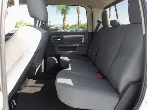 Used 2017 RAM 2500 SLT image 31