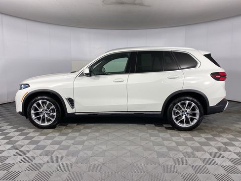 Used 2026 BMW X5 xDrive40i image 4