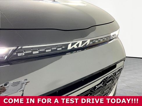Certified 2023 Kia Soul GT-Line w/ GT-Line Technology Package FWD image 32
