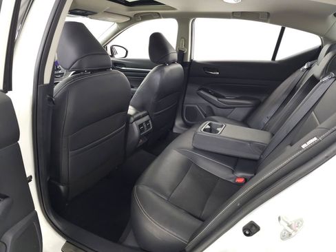 Used 2021 Nissan Altima 2.5 SL AWD/4WD image 29