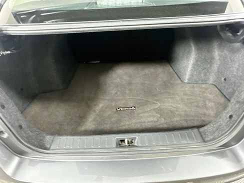 Used 2024 Nissan Versa SV FWD image 27