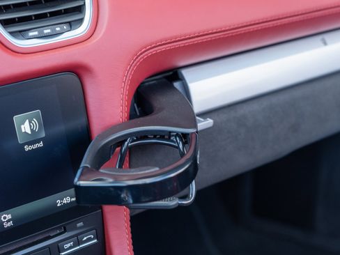 Certified 2021 Porsche 718 Boxster Spyder image 24