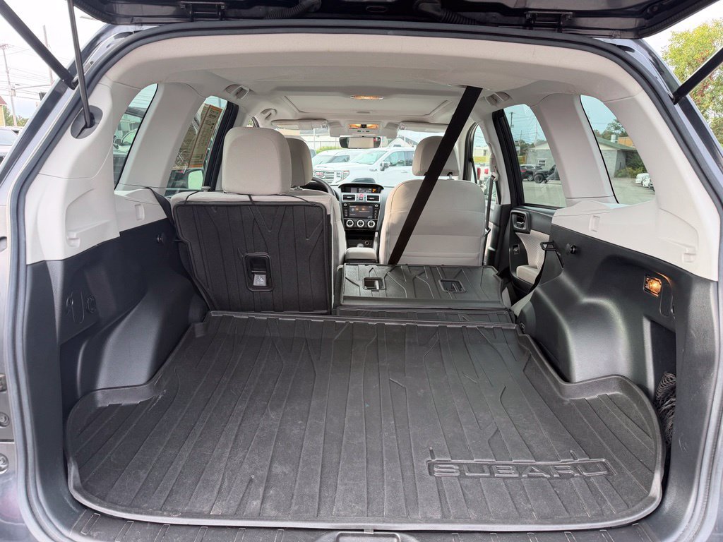 Used 2018 Subaru Forester 2.5i Premium AWD/4WD image 10