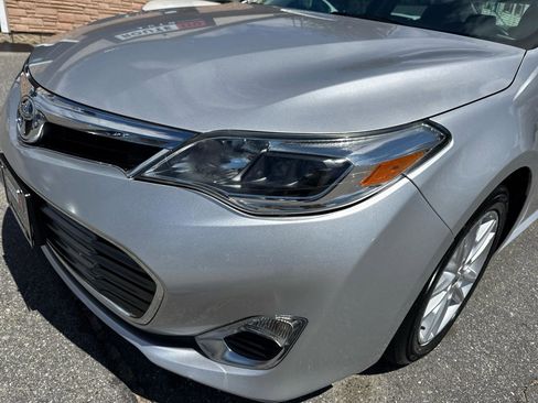 Used 2014 Toyota Avalon XLE FWD image 13
