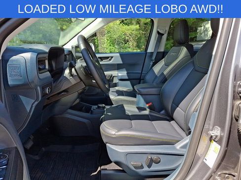Used 2025 Ford Maverick Lobo AWD/4WD image 13