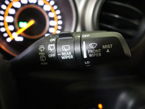 Used 2018 Jeep Wrangler Unlimited Sport S AWD/4WD image 30