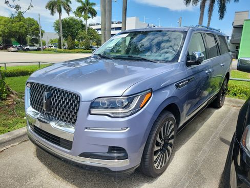 Certified 2022 Lincoln Navigator L Black Label AWD/4WD image 16