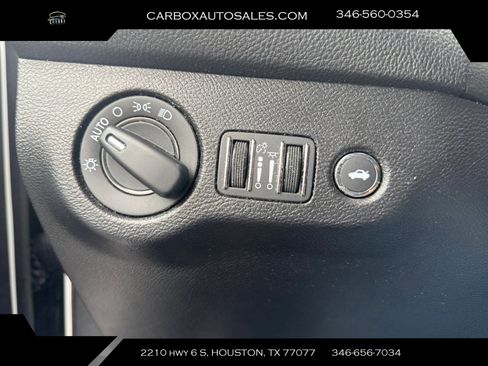 Used 2023 Dodge Challenger R/T image 15