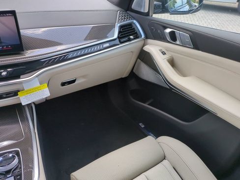 New 2027 BMW X7 M60i AWD/4WD image 17